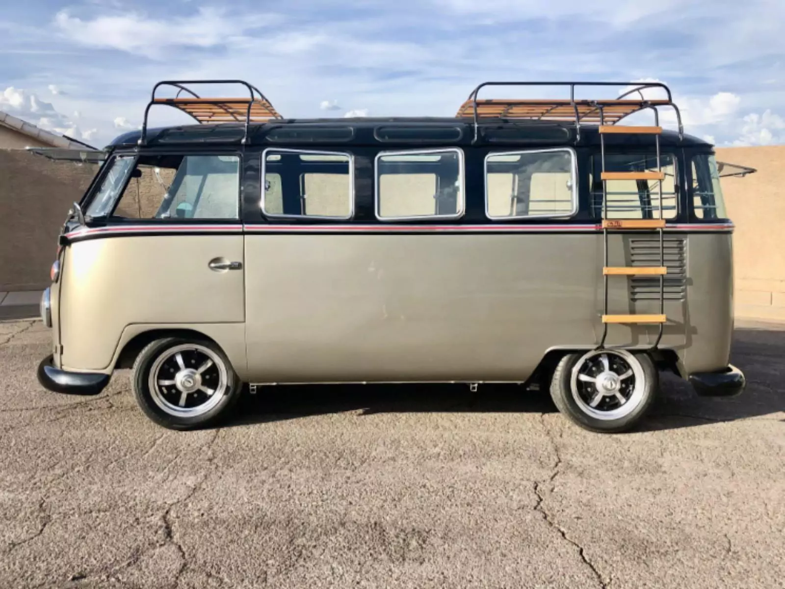 Kombi Corujinha 1966 / Foto: Bring a Trailer