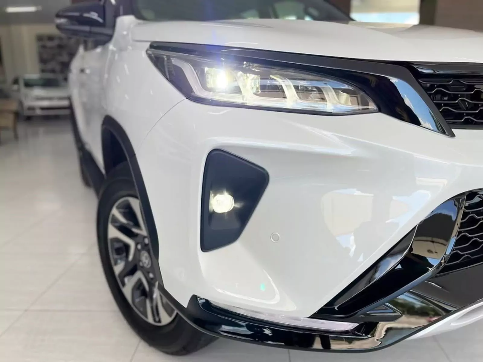 Toyota Hilux SW4 Diamond 2025