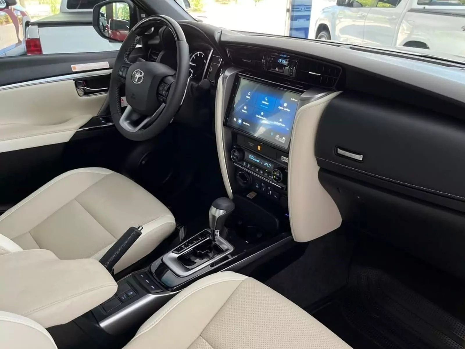 Toyota Hilux SW4 Diamond 2025
